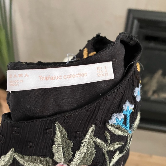 Zara embroidered top - Picture 3 of 4